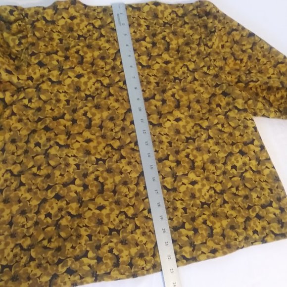 A New Day Women's size XXL Yellow and Black Floral Blouse - Picture 4 of 9